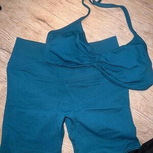 Teal Sports Bra and Leggings Set
